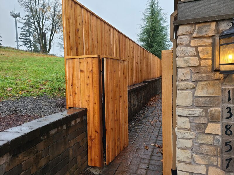 Western Red Cedar fence built by Big Works LLC