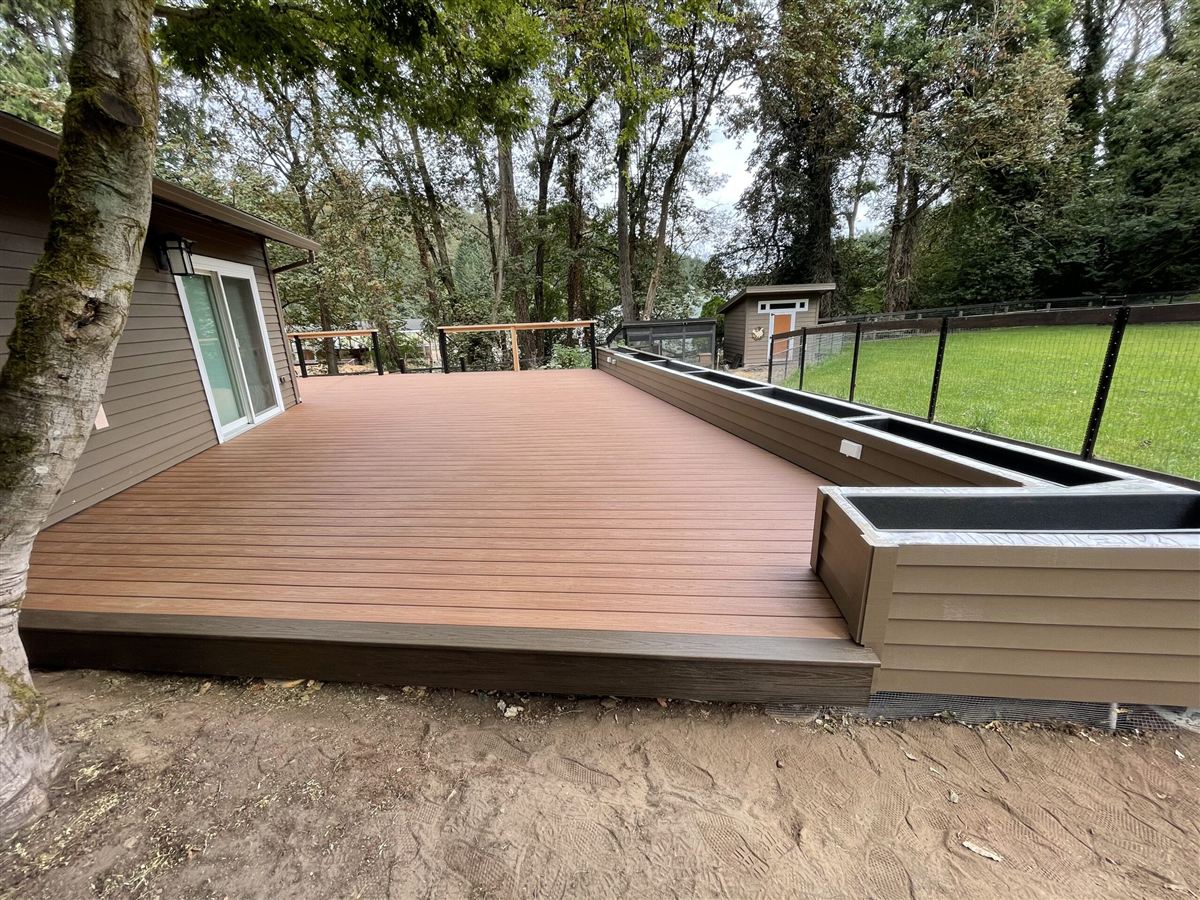 New composite decking surface